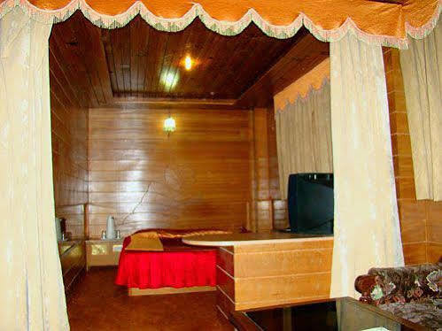 Chandermukhi Hotel Manali  Exterior photo